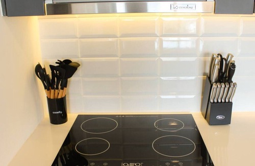 Lafayette Apartment | Stay in a Stylish Modern Apartment in Colonia Americana