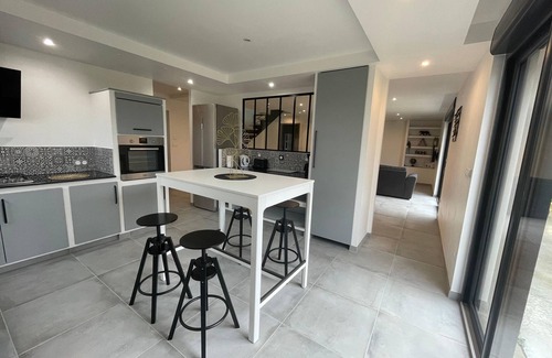Ploumilliau House | Stay in Brittany House by St Michel