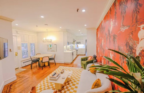 Nob Hill Condo | Stay in iconic historical 2 BD/1 BA flat in the heart of San Francisco