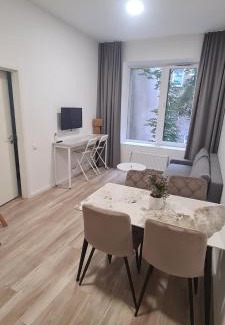 Liberty Avenue Apartment | Stay in Kaunas & LA51 - Free Parking