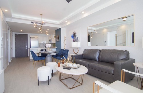 Puerto Penasco Condo | Stay in Luxury/Splash in New Lazy River this Winter Encanatame Towers 903
