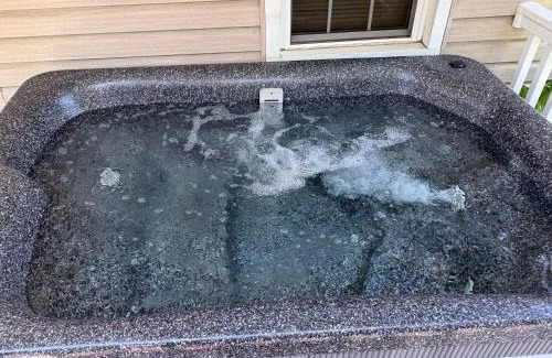 Ohiopyle Apartment | Stay In Ohiopyle in town by the GAP trail, hot tub