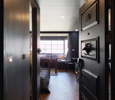 Nimman Apartment | Stay in Style at Nimman R911