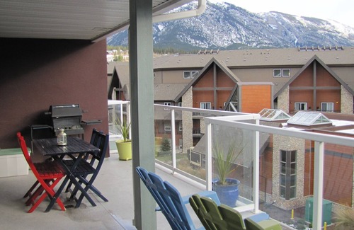 Canmore Condo | Stay in the Canadian Rockies