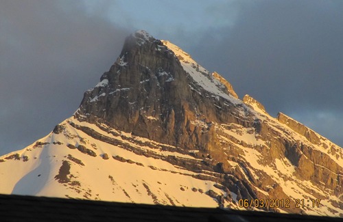 Canmore Condo | Stay in the Canadian Rockies