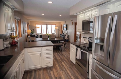 Madison Lake House | Stay in View of Madison: Beautiful, spacious home on Madison Lake