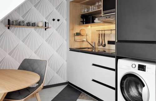 Ludwigsvorstadt-Kliniken Hotel | Stay KooooK Munich City