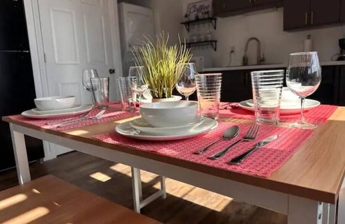 Kimberling City Apartment | Stay Lakeside! Serene and Stylish w/Hot Tub, BBQ
