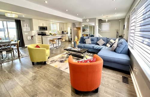 Port Weller West House | Stay Long-term by NOTL @ 50% OFF from Oct-March!