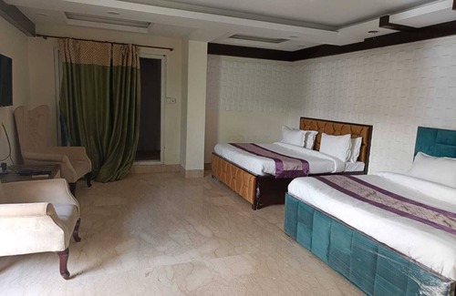 Greater Kailash I Bed & Breakfast | Stay N Move Residency nKailash Colony Metro Station,Greater Kailash1,Nehru Place