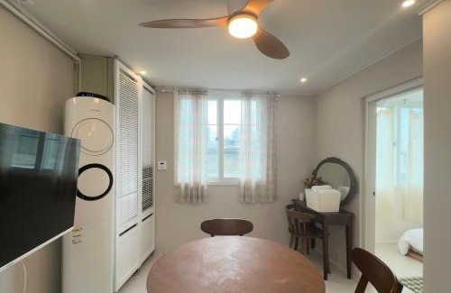 Sungin-dong Apartment | Stay on - Foreigners only
