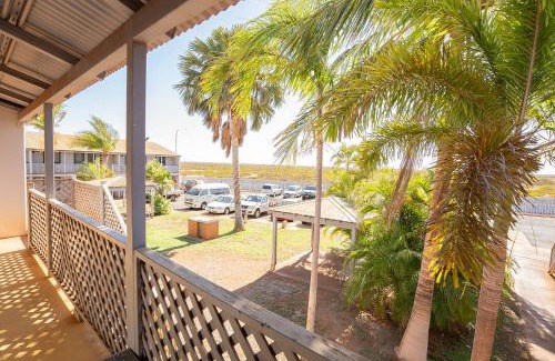 South Hedland Apartment | Stay on Scadden ll