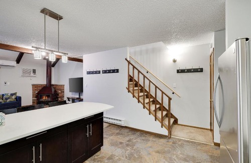 Village at Camelback Apartment | Stay On The Mountain, Under The Stars!