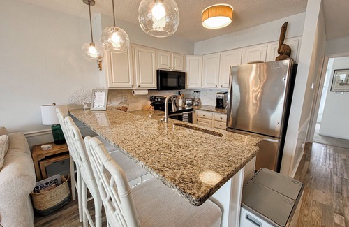 Surf City House | Stay & Play at 904-B Turtle Cove - Ocean Dune!