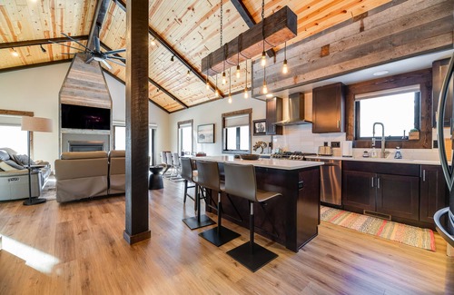 Sturgis House | Stay & Play in the Northern Black Hills– Luxury, Adventure & Unforgettable Views
