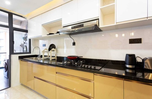 Thompson Estate Apartment | Stay.Plus Urban Oasis Apartment
