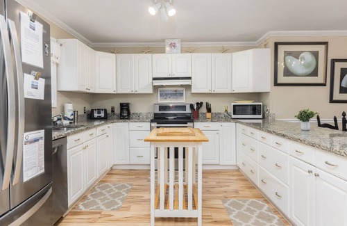 Folly Beach House | Stay @ Sandi Lou! Oceanfront Classic Folly Beach Home