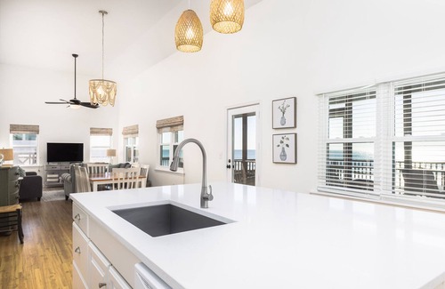 Folly Beach House | Stay @ Sea Cookie! Classic, Updated Beach Home
