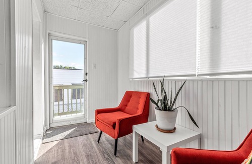 Southwest Garden House | Stay STL*Bungalow House*Parking*Fenced Yard*Pets