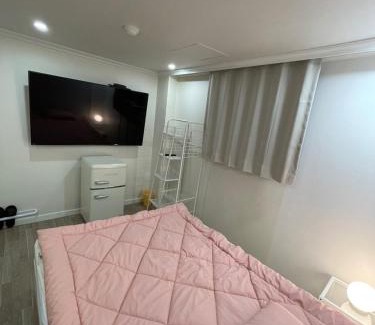 Gwangjeong-dong House | Stay The Meomuleum Sanbon