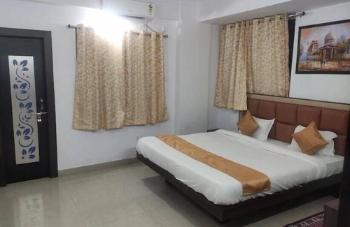 Ranchi Hotel | Stay Villa Royal