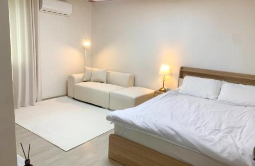 Suwon Villa | Stay Warm