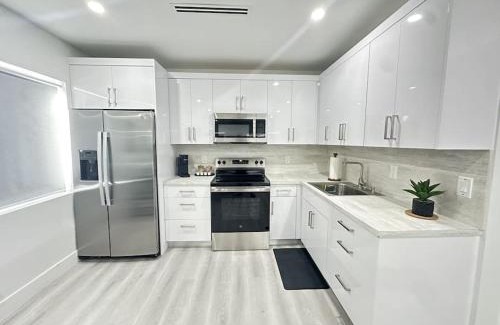 Allapattah Apartment | Stay Where Miami Comes Alive