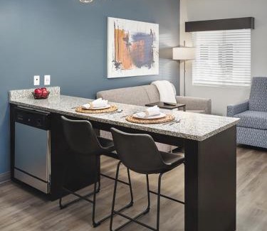 Ferry Pass Hotel | stayAPT Suites Pensacola-UWF/Florida Hospital Area