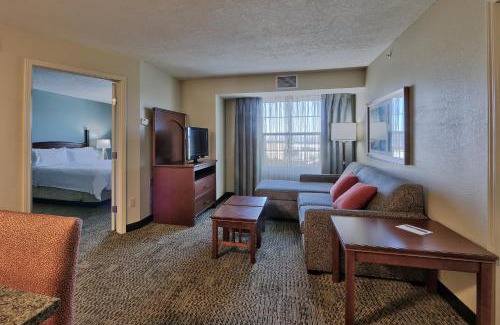 Northeast Heights Hotel | Staybridge Suites Albuquerque North by IHG