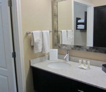 Amarillo Hotel | Staybridge Suites Amarillo Western Crossing by IHG