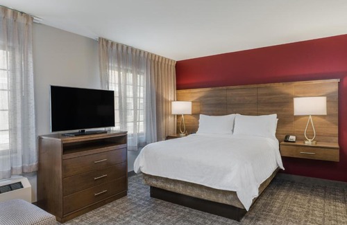 Midtown Anchorage Hotel | Staybridge Suites Anchorage by IHG