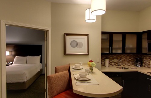 Bryant Pattengill East Hotel | Staybridge Suites Ann Arbor- Univ of Michigan by IHG