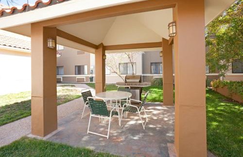 Tech Terrace Hotel | Staybridge Suites Lubbock-University Area by IHG