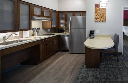 Encanto Hotel | Staybridge Suites Phoenix - Biltmore Area by IHG