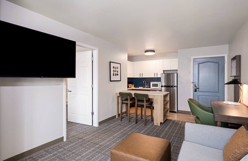 Rochester Hotel | Staybridge Suites Rochester University by IHG