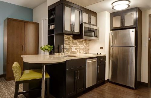 South Lake Union Hotel | Staybridge Suites Seattle - South Lake Union by IHG