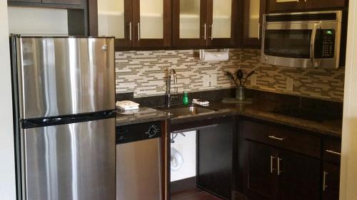 Sioux Falls Hotel | Staybridge Suites Sioux Falls at Empire Mall by IHG