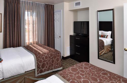 Sioux Falls Hotel | Staybridge Suites Sioux Falls at Empire Mall by IHG