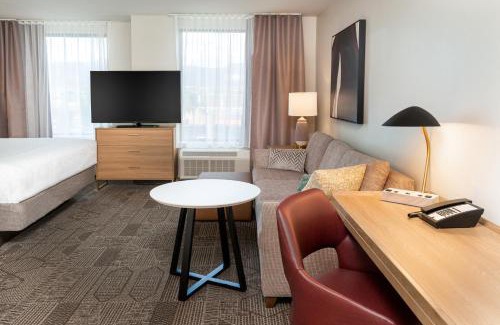 Temecula Hotel | Staybridge Suites - Temecula - Wine Country by IHG