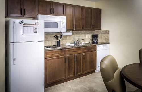 Maumee Hotel | Staybridge Suites Toledo - Maumee by IHG