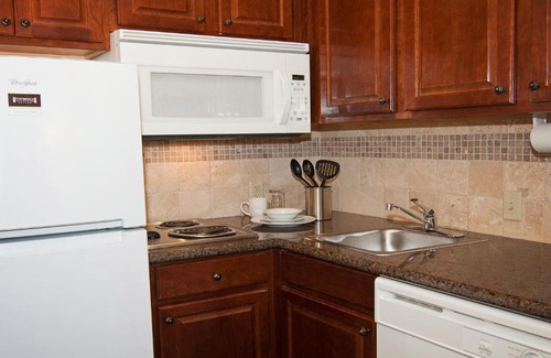 Greenwich Hotel | Staybridge Suites Wichita by IHG