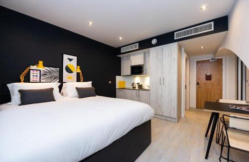 Liverpool City Centre Apartment | Staycity Aparthotels Liverpool Waterfront