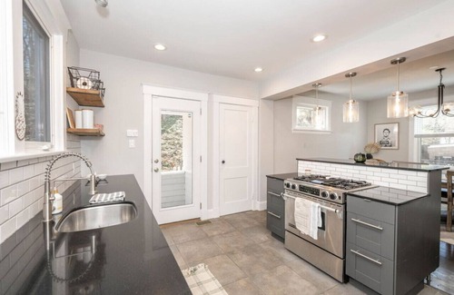 Hyde Park House | StayDelta | Hyde Park