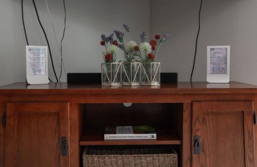 Rockaway Beach House | #StayinMyDistrict The Heron Hideaway