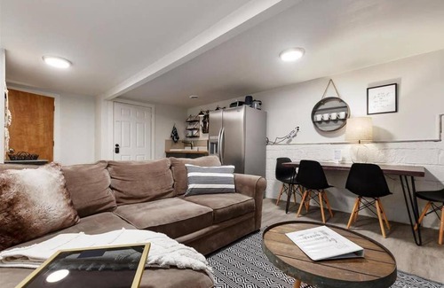 Twin Falls Apartment | #StayinMyDistrict Twin Falls HOME Suite HOME