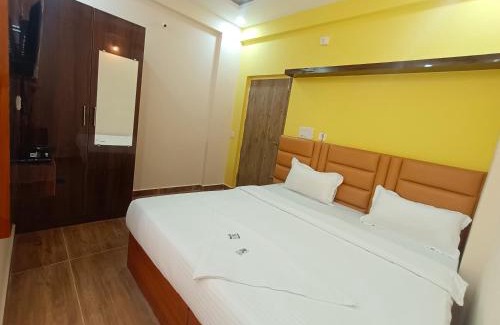 RR Nagar Hotel | STAYMAKER Karanji Paradise - Next to Liquor station