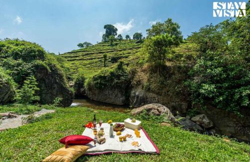 Kotagiri Villa | StayVista at Ambrosia access to water stream