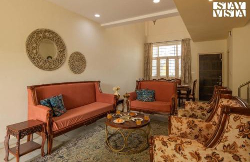 Udaipur District Villa | StayVista at Arka Crest with Jacuzzi, Bonfire, Wi-Fi