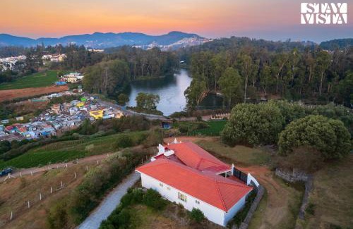 Kandal Villa | StayVista at Brook’s Retreat