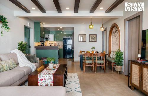 The Mall Road Apartment | StayVista at Ember Home with Balcony, Meals Available